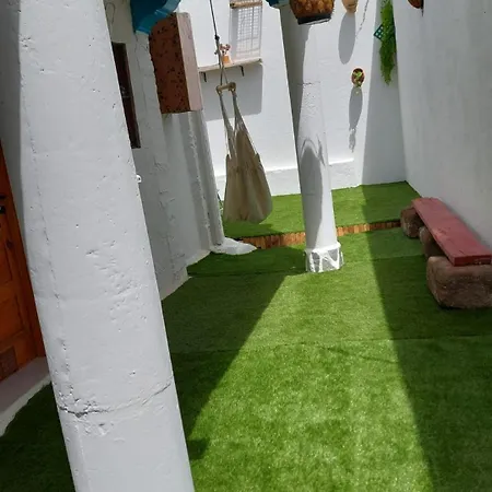 El Patio De Estrella Nyaraló